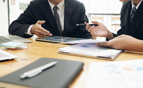 ?？诖碛涃~費(fèi)用