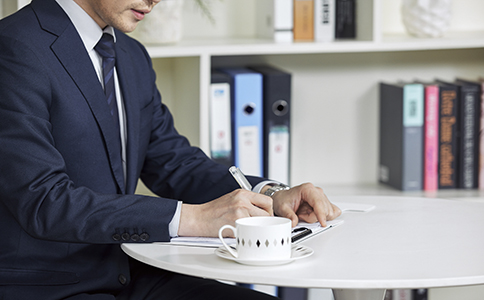 ?？诠緢?zhí)照代辦辦理時(shí)間