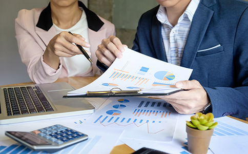 ?？谧?cè)公司代理記賬的市場(chǎng)價(jià)格范圍