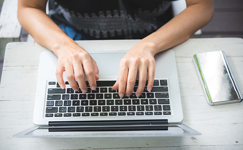 ?？诒０补咀?cè)的基本條件