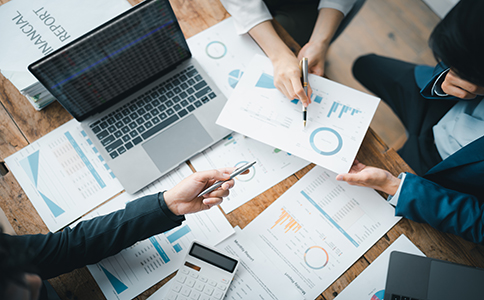 ?？谧陨藤Q(mào)公司流程