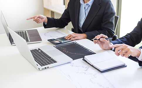 ?？诖~公司收費標準模式