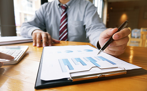 ?？谧酝赓Y公司的審批周期