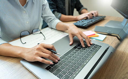 ?？谧?cè)企業(yè)名稱