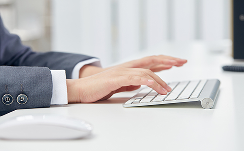 ?？谌肆Y源許可證辦理條件