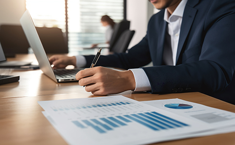 ?？趧趧?wù)派遣公司注冊材料